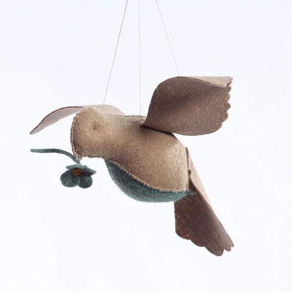 Threadfollower - Beige & Teal Bird in Flight Hand Stitching Kit - Default - gatherhereonline.com