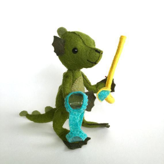 Threadfollower - Nessie Hand Stitching Kit - Default - gatherhereonline.com