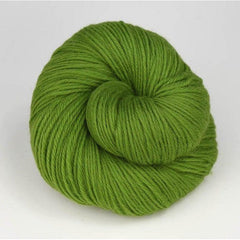 Universal Yarn-Deluxe Worsted Cool-yarn-61633 Greenery-gather here online