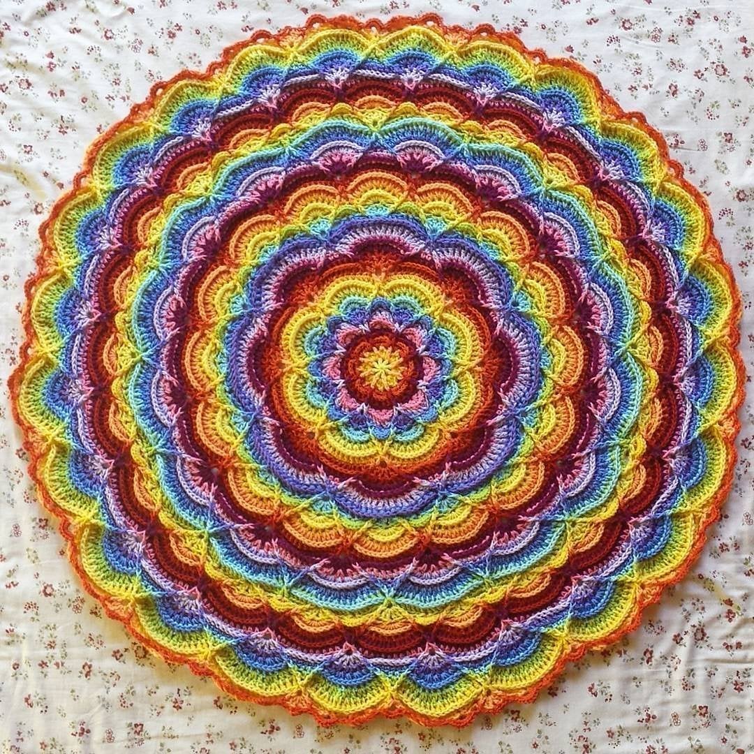 gather here classes - Crochet - Flower Puddles Ripple Blanket - Default - gatherhereonline.com