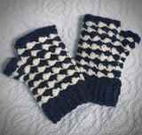 gather here classes-Crochet Snowy Swirl Handwarmers - two session-class-gather here online